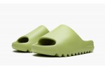 ADIDAS
YEEZY SLIDE
Resin