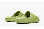 ADIDAS
YEEZY SLIDE
Resin