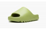 ADIDAS
YEEZY SLIDE
Resin