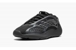 ADIDAS YEEZY
YEEZY 700 V3
Dark Glow