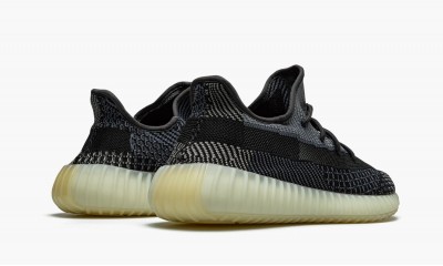 ADIDAS YEEZY
YEEZY BOOST 350 V2
Asriel/Carbon