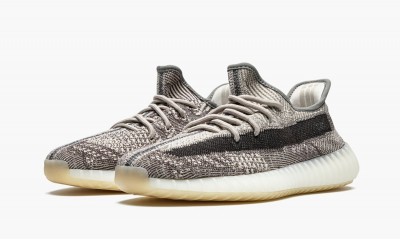 ADIDAS YEEZY
YEEZY BOOST 350 V2
Zyon