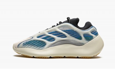 ADIDAS YEEZY
YEEZY 700 V3
Kyanite