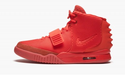 NIKE
AIR YEEZY 2 SP
Red October