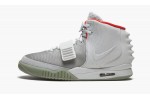 NIKE
AIR YEEZY 2 NRG
Pure Platinum