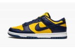 NIKE
DUNK LOW
Michigan