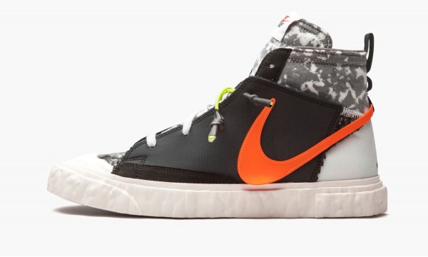 NIKE
BLAZER MID
READYMADE - Black