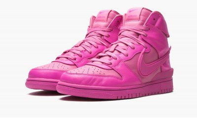 NIKE
DUNK HIGH SP
Ambush - Lethal Pink
