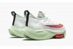 NIKE
W AIR ZOOM ALPHAFLY NEXT%