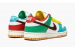NIKE
DUNK LOW
Free 99 - White