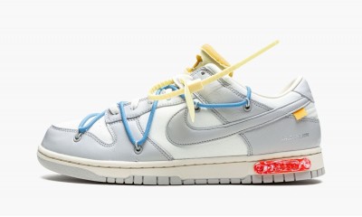 NIKE
DUNK LOW
Off-White - Lot 05