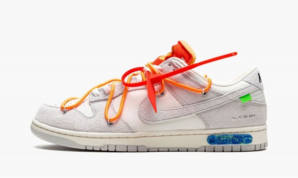NIKE
NIKE DUNK LOW OFF-WHITE
LOT 31/50