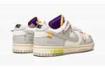 NIKE
NIKE DUNK LOW
Lot 24 - Off White