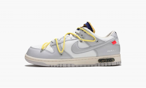 NIKE DUNK LOW
Off White - Lot 27