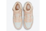 Nike Dunk High WMNS “Crimson Tint”