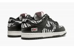 NIKE
SB DUNK LOW OG QS
Quarter Snacks
