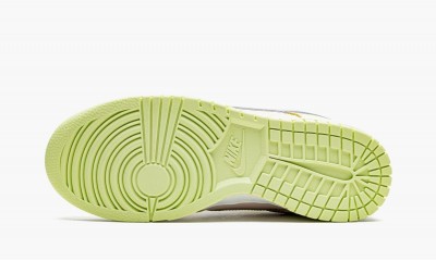 NIKE
WMNS DUNK LOW
Lime Ice