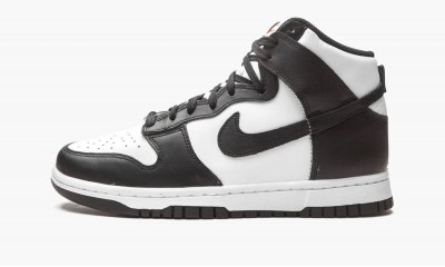 NIKE
WMNS DUNK HIGH
Panda (2021)