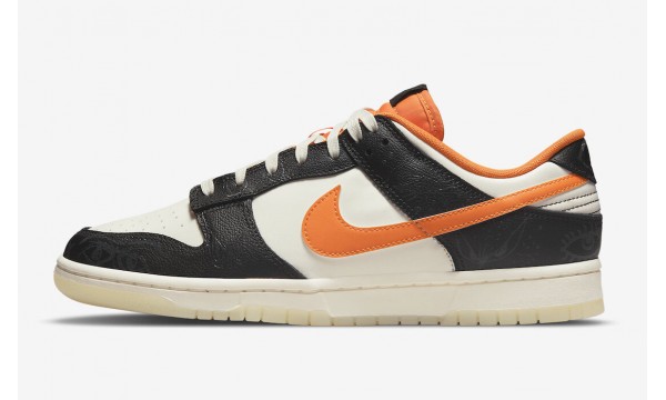 Nike Dunk Low “Halloween”