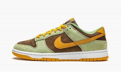 NIKE
DUNK LOW
Dusty Olive