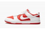 NIKE DUNK LOW
University Red 2021