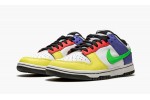 NIKE
DUNK LOW WMNS
Green Strike