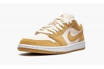 JORDAN
WMNS AIR JORDAN 1 LOW SE
Corduroy &amp; Suede