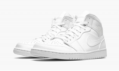 JORDAN
AIR JORDAN 1 MID
Triple White