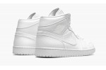 JORDAN
AIR JORDAN 1 MID
Triple White