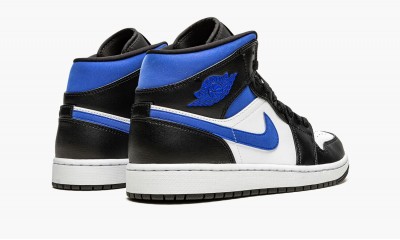 JORDAN
AIR JORDAN 1 MID
Racer Blue / Black / White