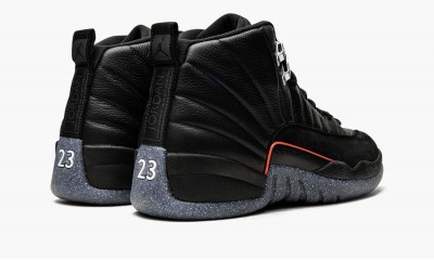 JORDAN
AIR JORDAN 12 RETRO
Utility