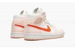 JORDAN
WMNS AIR JORDAN 1 MID SE
Corduroy