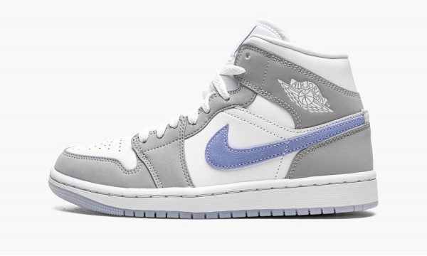 JORDAN
WMNS AIR JORDAN 1 MID
Wolf Grey / Aluminum