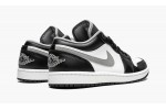 JORDAN
AIR JORDAN 1 LOW
Black / Particle Grey