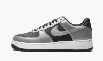 NIKE
NIKE AIR FORCE 1 LOW
Silver Snake