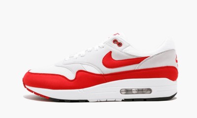 NIKE
AIR MAX 1
OG Anniversary