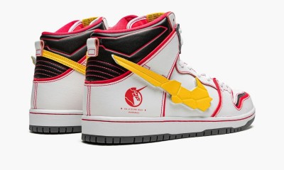 NIKE
SB DUNK HIGH PRO QS
Gundam - RX-0