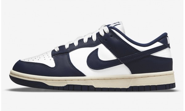 Nike Dunk Low “Vintage Navy”