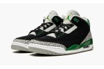 JORDAN
AIR JORDAN 3 RETRO
Pine Green