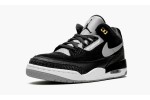 JORDAN
AIR JORDAN 3
Tinker Hatfield
