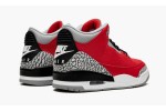 JORDAN
AIR JORDAN 3 RETRO
Red Cement/Unite
