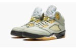 JORDAN
AIR JORDAN 5 RETRO
Jade Horizon