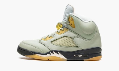 JORDAN
AIR JORDAN 5 RETRO
Jade Horizon