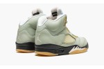 JORDAN
AIR JORDAN 5 RETRO
Jade Horizon
