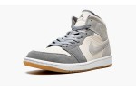JORDAN
AIR JORDAN 1 MID SE
Coconut Milk