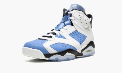 JORDAN
AIR JORDAN 6 RETRO
UNC
