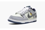NIKE
DUNK LOW
Union - Passport Pack - Pistachio