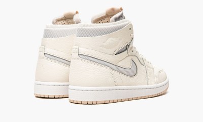 JORDAN
WMNS AIR JORDAN 1 ZOOM CMFT
Pearl White