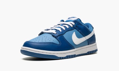 NIKE
DUNK LOW RETRO