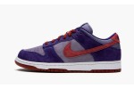NIKE
DUNK LOW RETRO SP
Plum